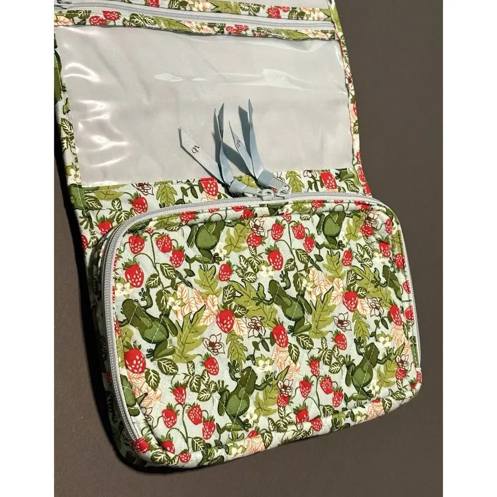 Vera Bradley Frogberry Hanging Travel Organizer Toiletries Makeup Bag Frogs